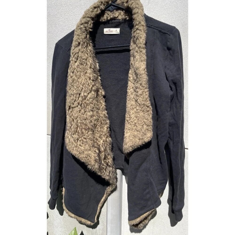 Vintage Hollister Women’s Sweater Size Medium Faux Fur Black Brown Poncho